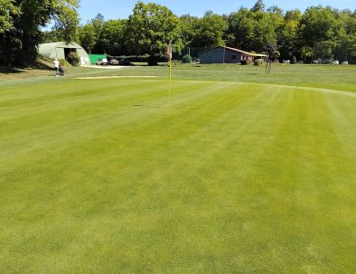 golf-toul-avrainville-trou-11-club-house-hangard