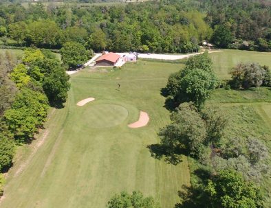 golf-toul-avrainville-vue-aerienne-approche-green-trou-11