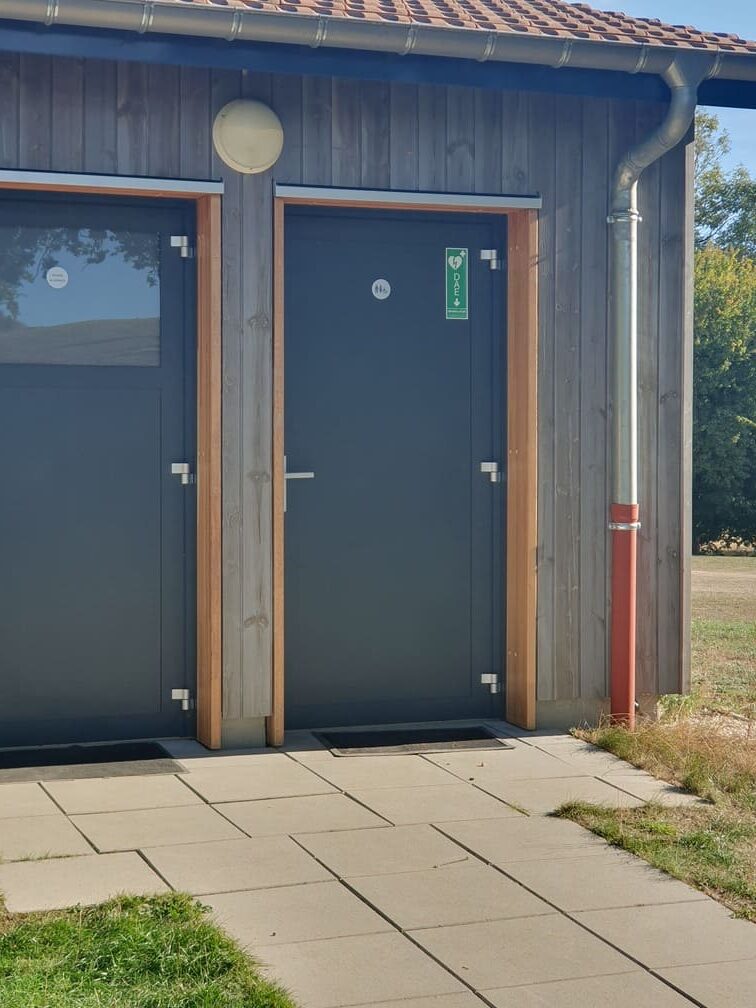 golf-toul-avrainville-defibrillateur-1